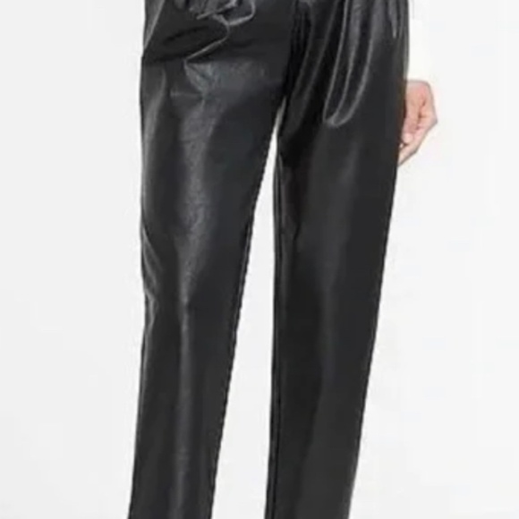 Express Faux Leather High Rise Belted Paperbag Ankle Pants Black Sz 0 - Picture 6 of 8
